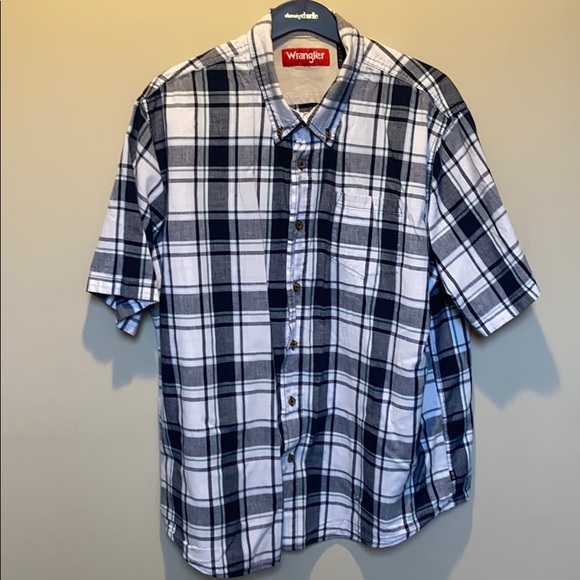Wrangler casual short sleeve collared button down - Picture 1 of 3